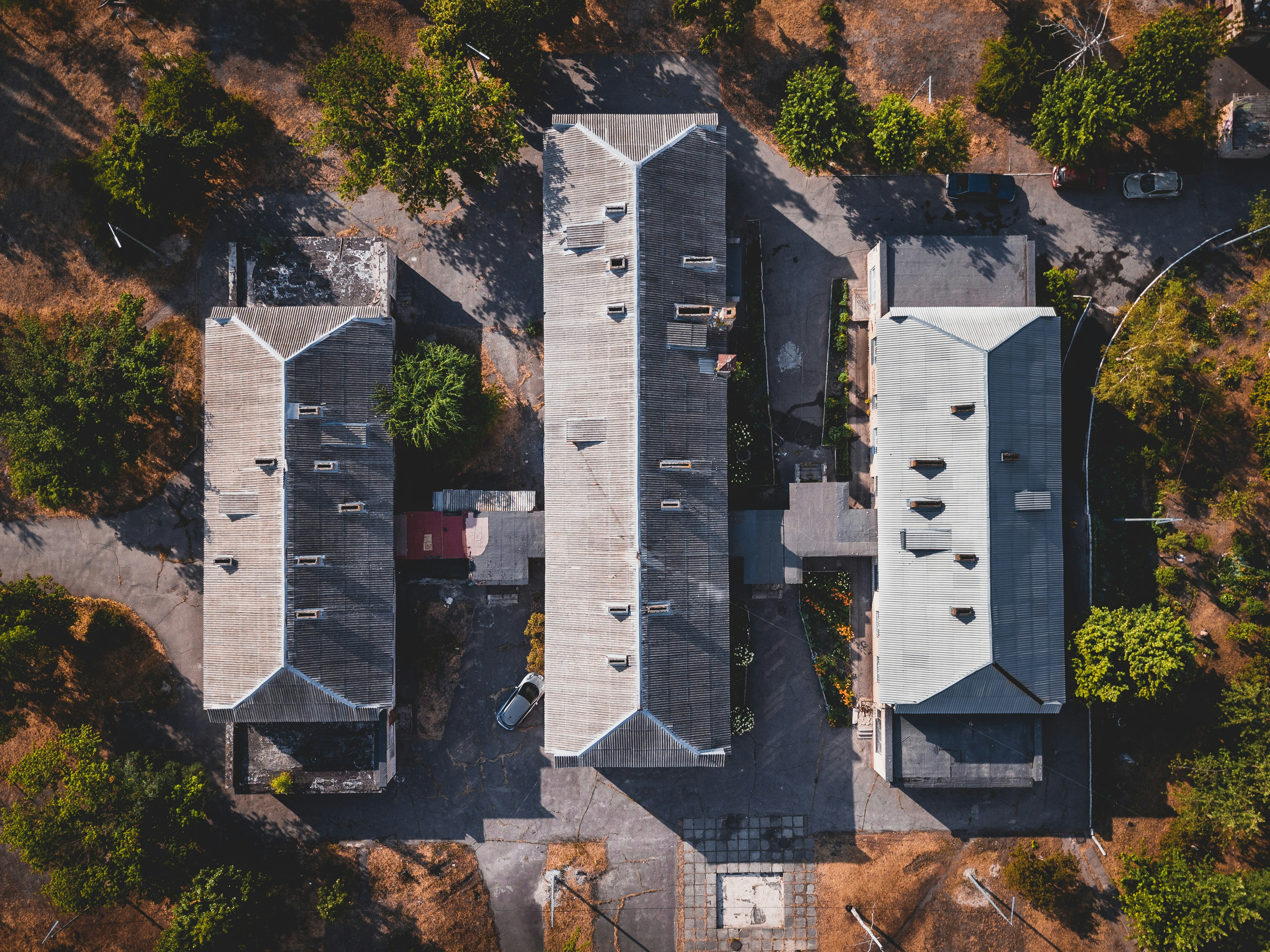 gray houses under sunny sky